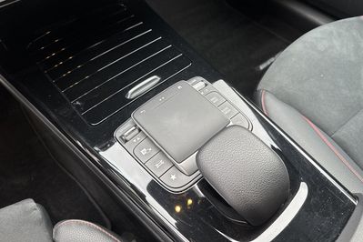 Mercedes CLA 200 AMG Line