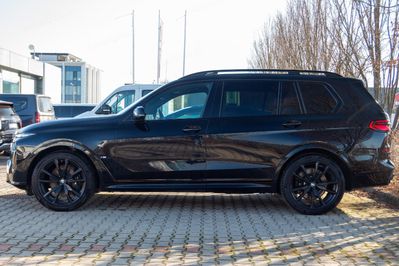 BMW X7 M60i xDrive