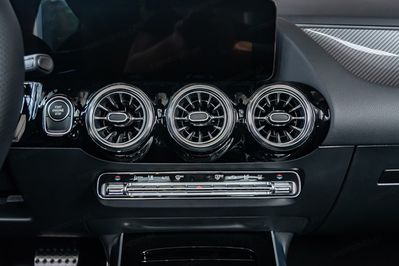 Mercedes GLA 200 AMG Line