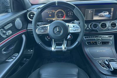 Mercedes Klasa E AMG E 63 4-Matic+