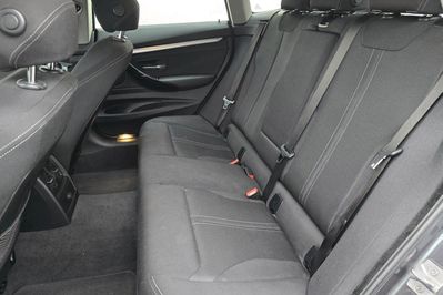 BMW Seria 3 320d xDrive Sport Line sport-aut