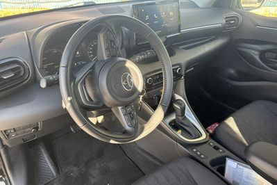 Toyota Yaris Comfort 1.5 Hybrid