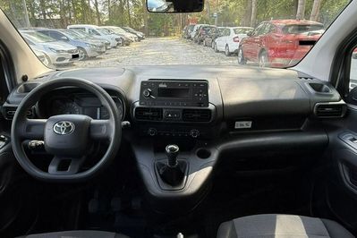 Toyota Proace City D-4D Active L2H1