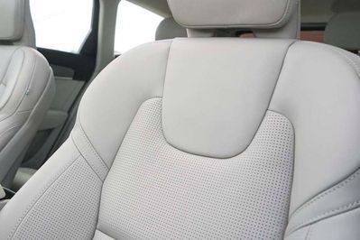 Volvo V90 T6 AWD Plug-In Hybrid Plus Bright