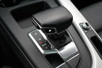 Audi A4 35 TDI mHEV S tronic