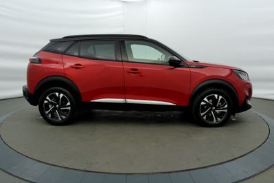 Peugeot 2008 GT 1.2 PureTech EAT8