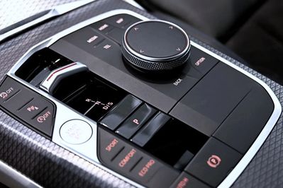 BMW Seria 3 318i M Sport