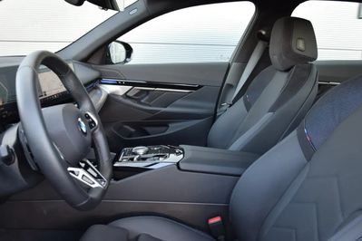 BMW Seria 5 520d M Sport