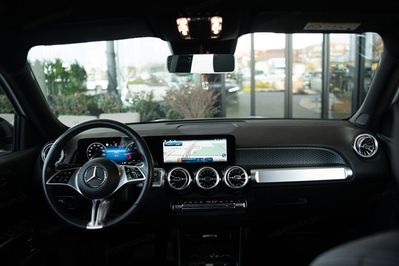Mercedes GLB 200 mHEV Progressive 7G-DCT