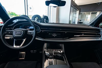 Audi Q7 TDI quattro S Line