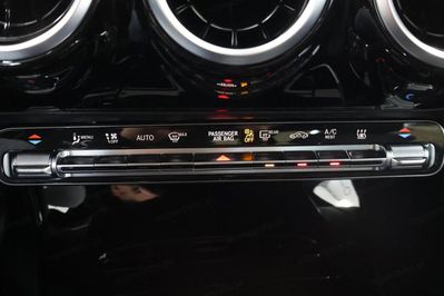 Mercedes CLA 200