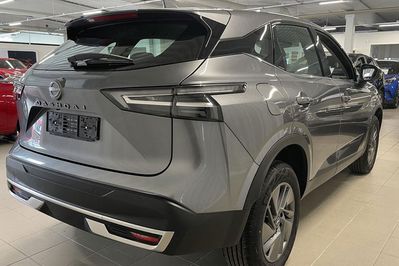Nissan Qashqai Acenta 1.3 DIG-T mHEV MT 2WD