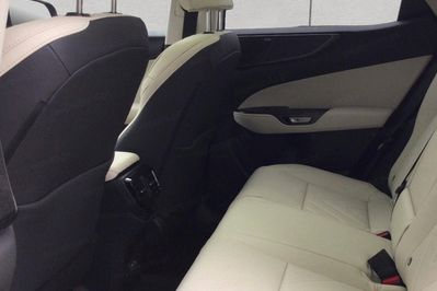 Lexus NX 350h Omotenashi 2.5 Hybrid AWD