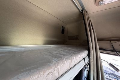 Mercedes Actros L 4x2 ProCabin-Giga Autotransporter LUGGI