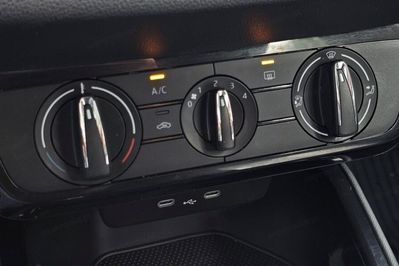 Skoda Fabia 1.0 TSI Selection
