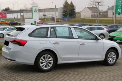 Skoda Octavia Drive Essence 2.0 TDI DSG