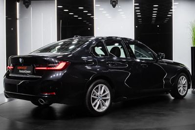 BMW Seria 3 318i