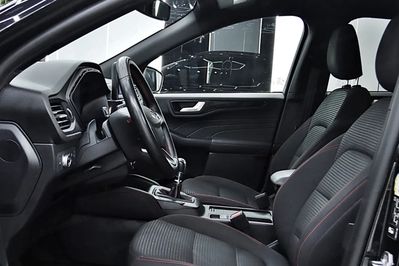 Ford Kuga 1.5 EcoBoost FWD ST-Line