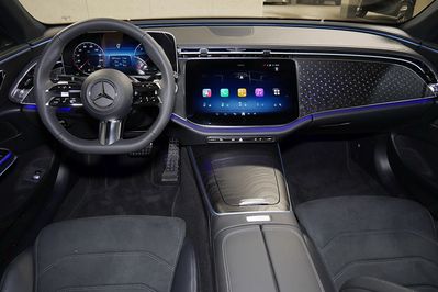 Mercedes E Klasa 220 d 4-Matic AMG