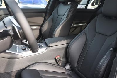 BMW Seria 3 318i M Sport