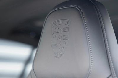 Porsche Panamera 4