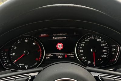 Audi A4 40 TFSI mHEV S tronic