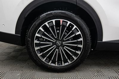 Omoda 9 1.5 Super Hybrid Exclusive AWD