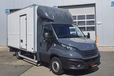 Iveco Daily 35S18 Kontener + Winda