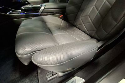 BMW Seria 7 750e PHEV xDrive