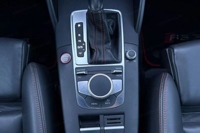 Audi A3 RS3 2.5 TFSI quattro S tronic