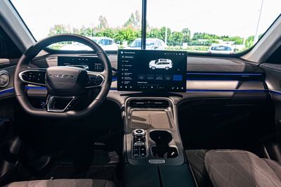 Chery Tiggo 8 Prestige 1.6 T-GDI DCT