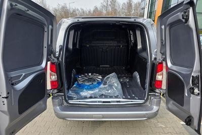 Peugeot Partner Van L2H1 EAT8