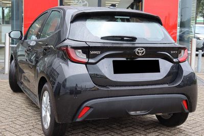Toyota Yaris Comfort 1.5 Hybrid