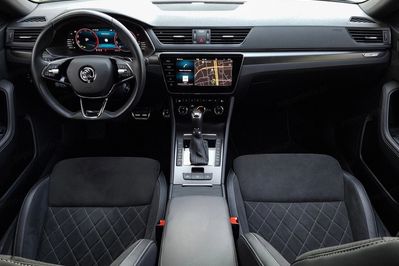 Skoda Superb 2.0 TDI SCR 4x4 Sportline DSG