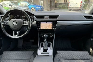 Skoda Superb 2.0 TDI 4x4 Style DSG