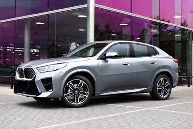 BMW iX2 eDrive20 M Sport