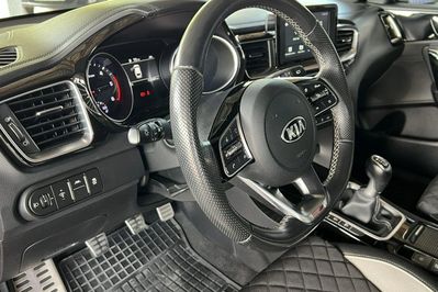 Kia ProCeed 1.6 CRDI GT Line