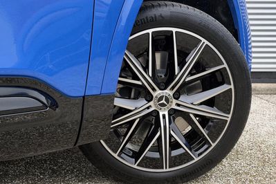 Mercedes GLB 250+ AMG Line