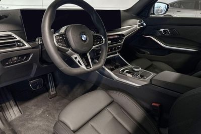 BMW Seria 3 330i xDrive M Sport