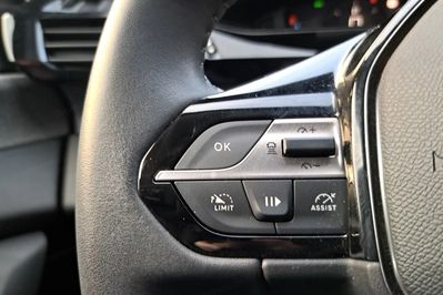 Peugeot 308 1.2 PureTech Allure Pack S&S EAT8