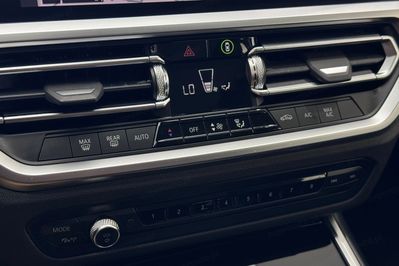 BMW Seria 3 Touring 318i Advantage