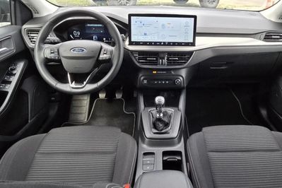 Ford Focus 1.0 Ecoboost Mhev Titanium x