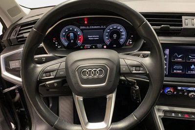 Audi Q3 35 TFSI mHEV S tronic