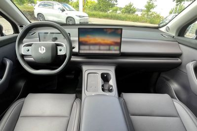 Leapmotor C10 Design 1.5 Hybrid