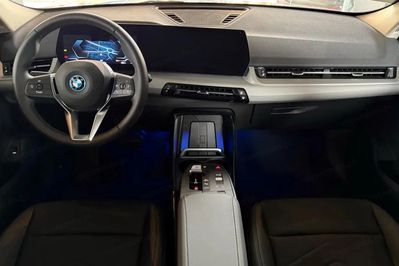 BMW iX2 eDrive20