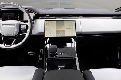 Land Rover Range Rover Sport D300 Dynamic SE