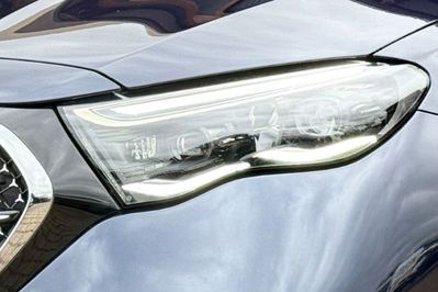 Mercedes E Klasa 200  4-Matic Avantgarde