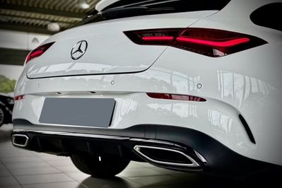 Mercedes CLA 250 4-Matic AMG Line Shooting Brake
