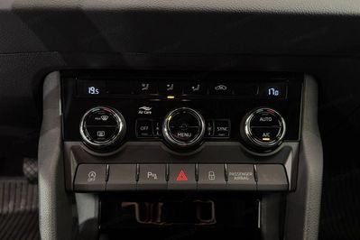Skoda Karoq 1.5 TSI Selection DSG