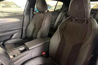 Peugeot 408 GT e-DCS 1.2 mHEV